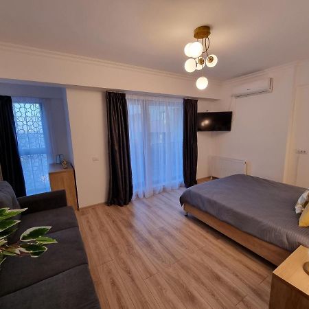 Breeze Studio Apartment Mamaia Luaran gambar