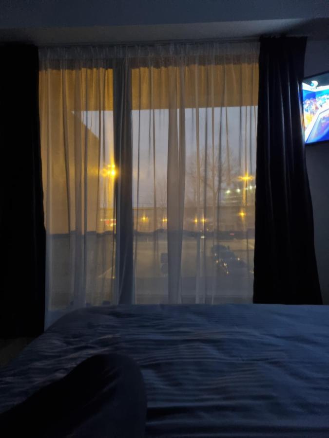 Breeze Studio Apartment Mamaia Luaran gambar