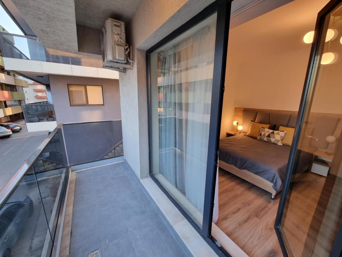 Breeze Studio Apartment Mamaia Luaran gambar